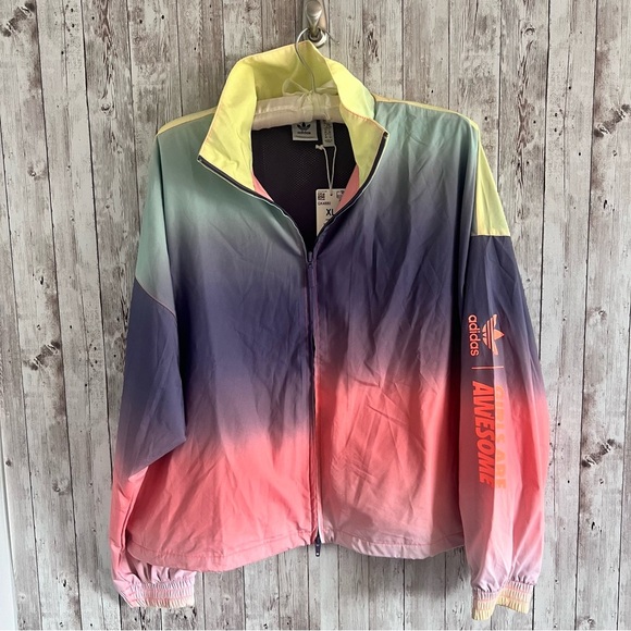 Adidas Originals Girls Are Awsome Track Jacket Size XL - Picture 1 of 3